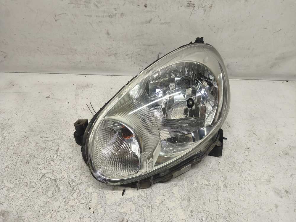 PHARE GAUCHE NISSAN - Vue 1